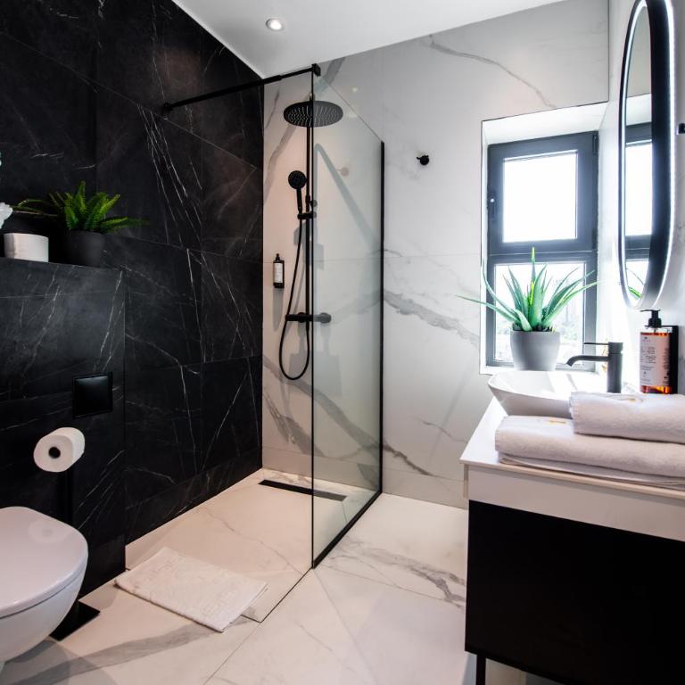 Premium Hotel, Novi Sad - Suite with Balcony - 6