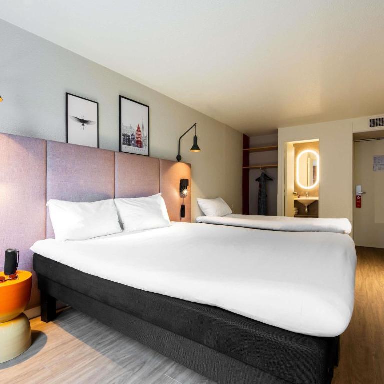 ibis Strasbourg Centre Petite France - Chambre Supérieure avec 1 lit Queen-Size et 1 Canapé-Lit Double - 4