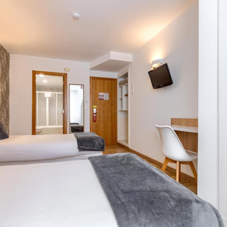Hotel Vilagarcia - Habitación Doble - 2 camas - 23