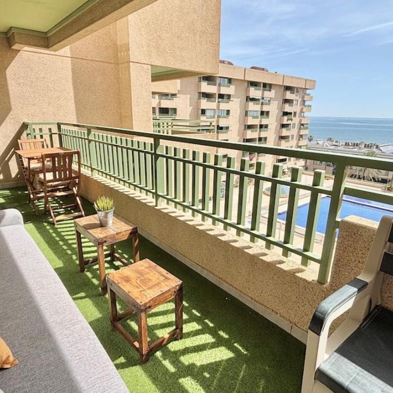 With ocean and pool views - Next to the beach - One-Bedroom Apartment - 9