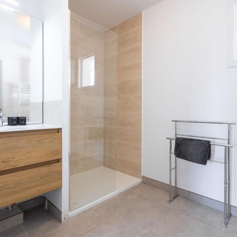 F3 Confort & Piscine 300m de la Plage - Apartamento - 21