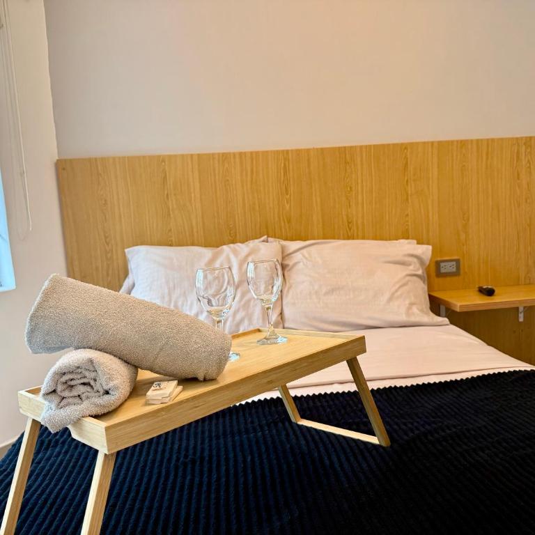 Apartaestudio en Laureles-plaza mayor-Av 33-laundry-wifi - Studio - 8