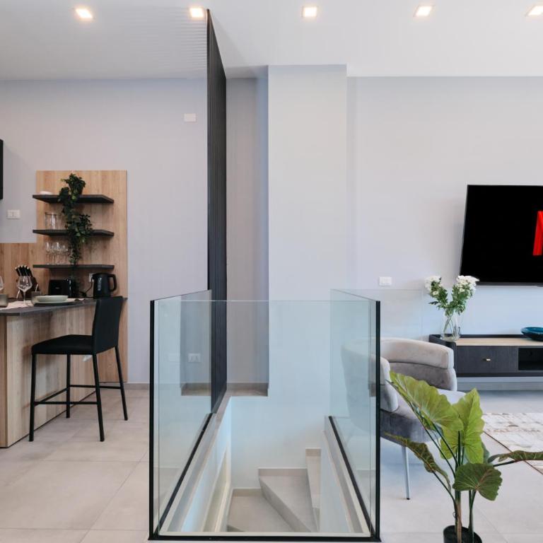 Suite Pordoi Loft di Design con Jacuzzi By HÔTEA - Appartamento con 1 Camera da Letto - 40