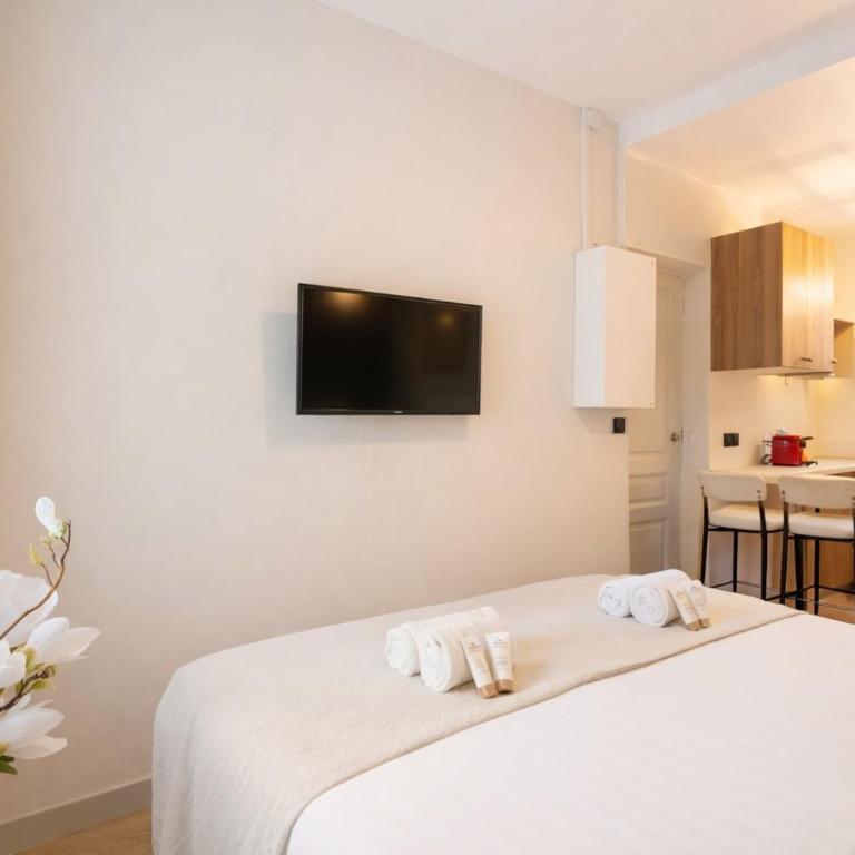 Montparnasse - Deluxe studio for couples, central Paris - Studio - 3
