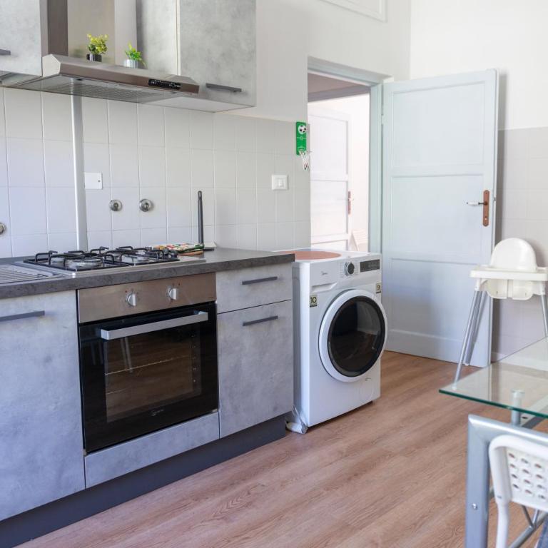 2 camere fronte Ospedale - Centro e Mare a piedi - Appartamento con 2 Camere da Letto - 13