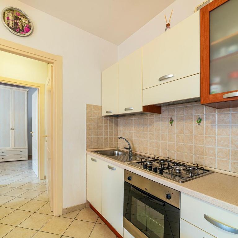 Zefiro - One-Bedroom Apartment - 2