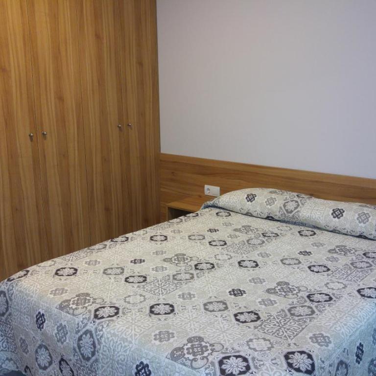 Hostal Usera - Apartment with Terrace - 3