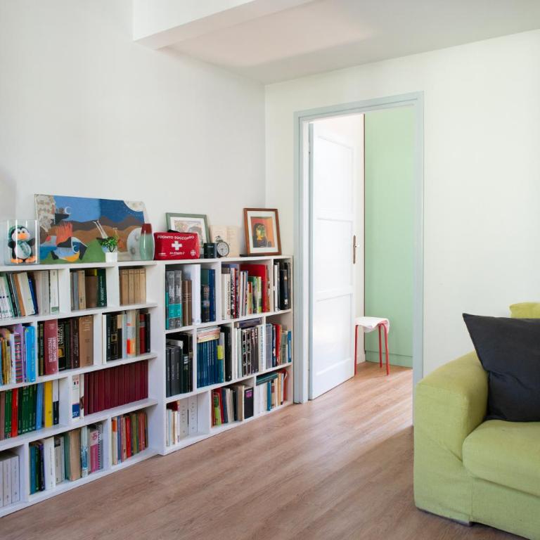 2 camere fronte Ospedale - Centro e Mare a piedi - Appartamento con 2 Camere da Letto - 24