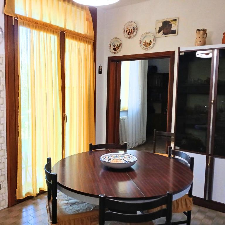 CN040 - Cesenatico, spazioso quadrilocale con balcone a 30mt dal mare - Appartamento con 1 Camera da Letto - 8