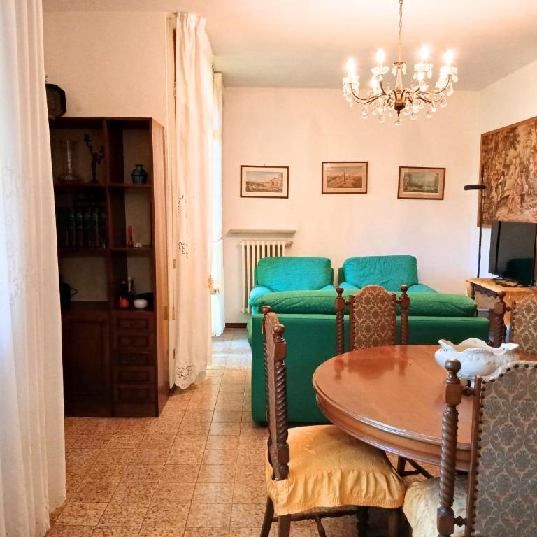 CN040 - Cesenatico, spazioso quadrilocale con balcone a 30mt dal mare - Appartamento con 1 Camera da Letto - 6