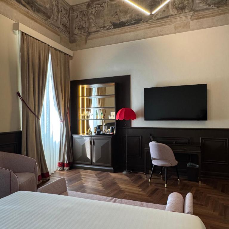 Palazzo Gambirasi Aparthotel Roma - Suite King - 3