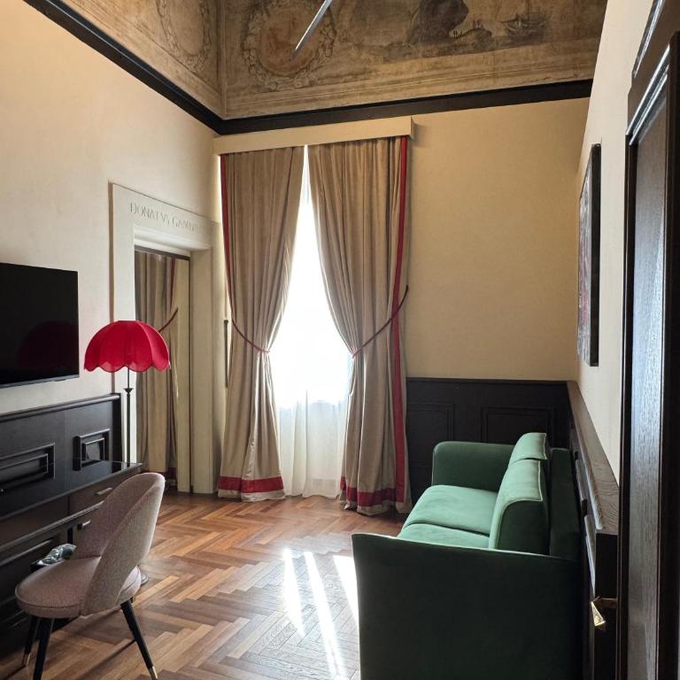 Palazzo Gambirasi Aparthotel Roma - Suite King - 6