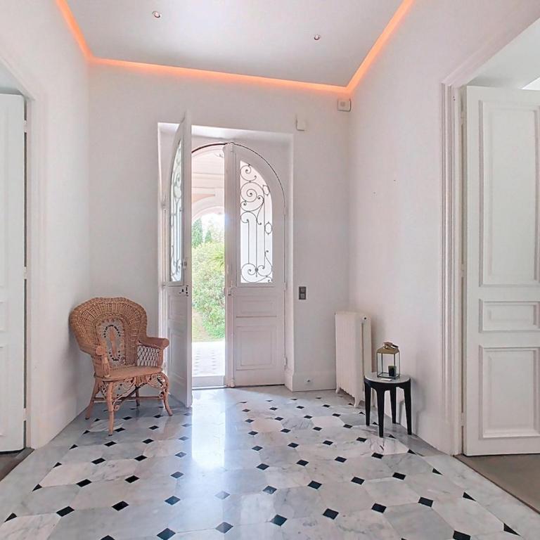 Luxurious Riviera Demeure Belle Époque - Appartement 2 Chambres - 9