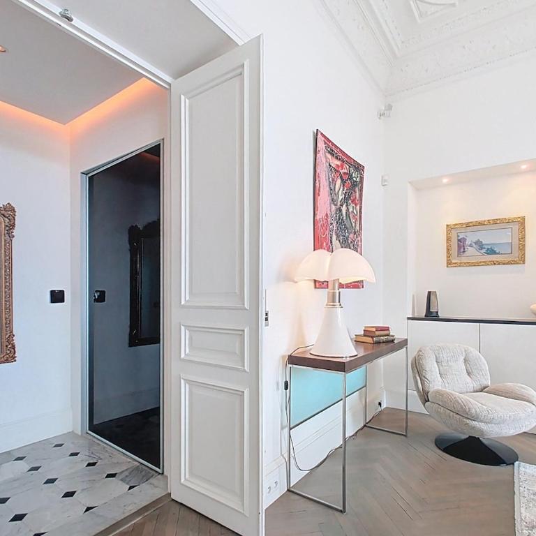 Luxurious Riviera Demeure Belle Époque - Appartement 2 Chambres - 24