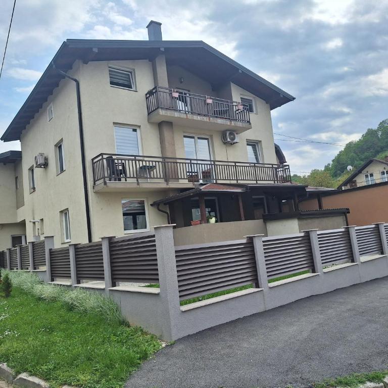 Apartmani Villas - Standardni Trokrevetni Studio - 2