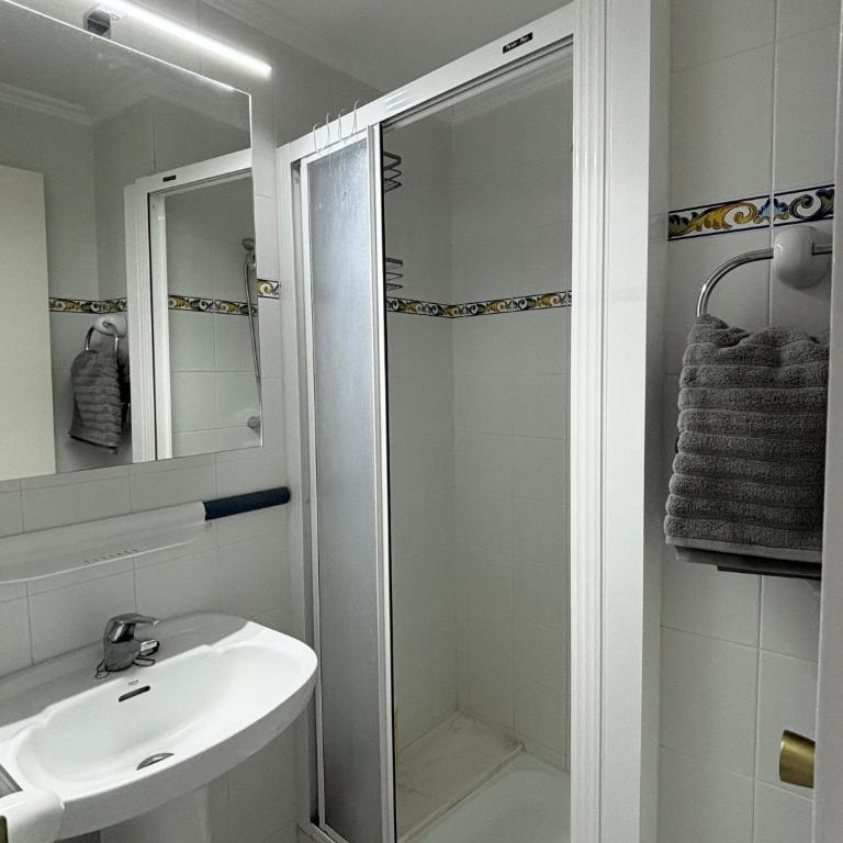Apartamento Mar de Fondo 5pax - Apartamento de 3 dormitorios - 2