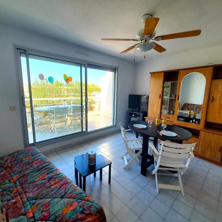 Vittoria Immobilier 2 -REGLEMENT SUR PLACE - chèques vacances acceptés - Studio mit Terrasse - 3