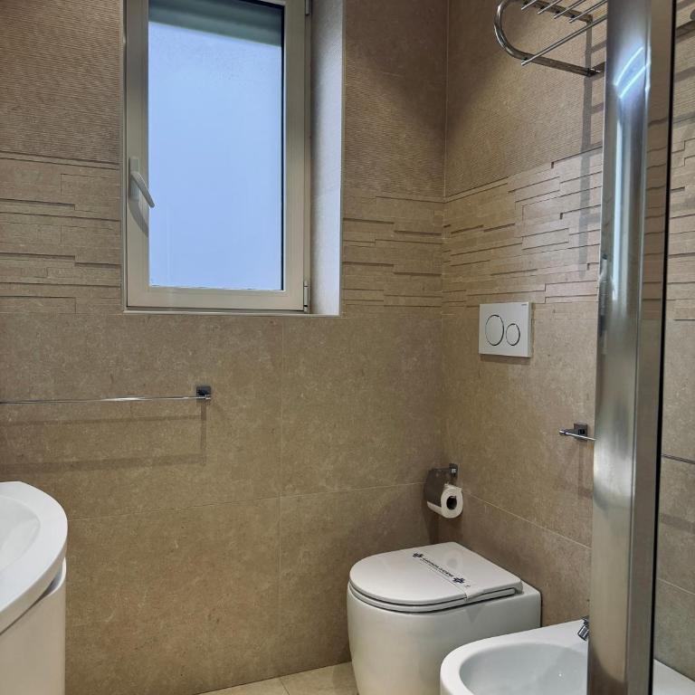 L'Astro Blu di Pepe Carola - Camera Matrimoniale con Bagno Privato - 8