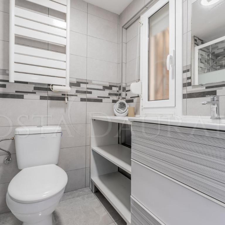 Van gogh - Two-Bedroom Deluxe Apartment with Balcony - 17