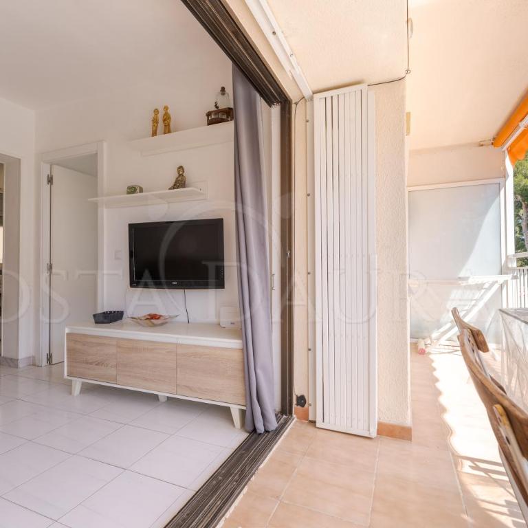 Van gogh - Two-Bedroom Deluxe Apartment with Balcony - 10
