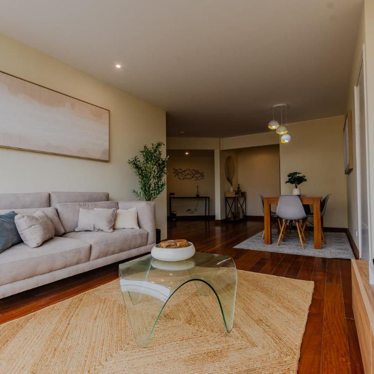 Modern apartment in Miraflores near Larcomar - Vacation Home - 1