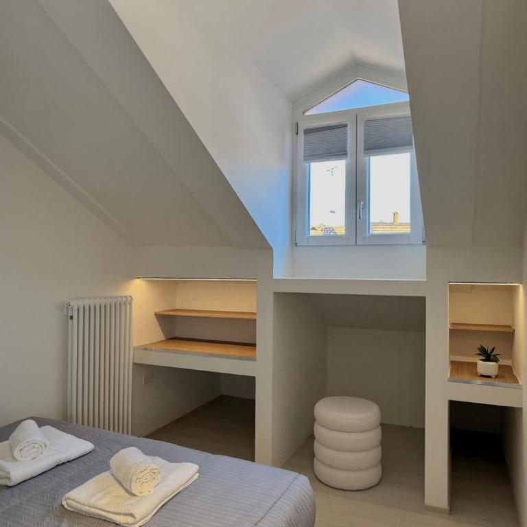Porta Venezia Three Bedroom Loft - Appartamento Premium con 3 Camere da Letto e Balcone - 18