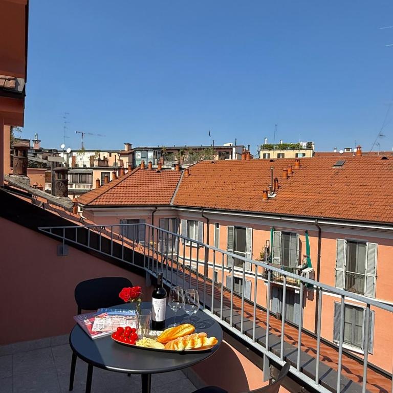Porta Venezia Three Bedroom Loft - Appartamento Premium con 3 Camere da Letto e Balcone - 1