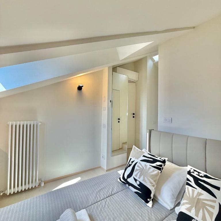 Porta Venezia Three Bedroom Loft - Appartamento Premium con 3 Camere da Letto e Balcone - 21