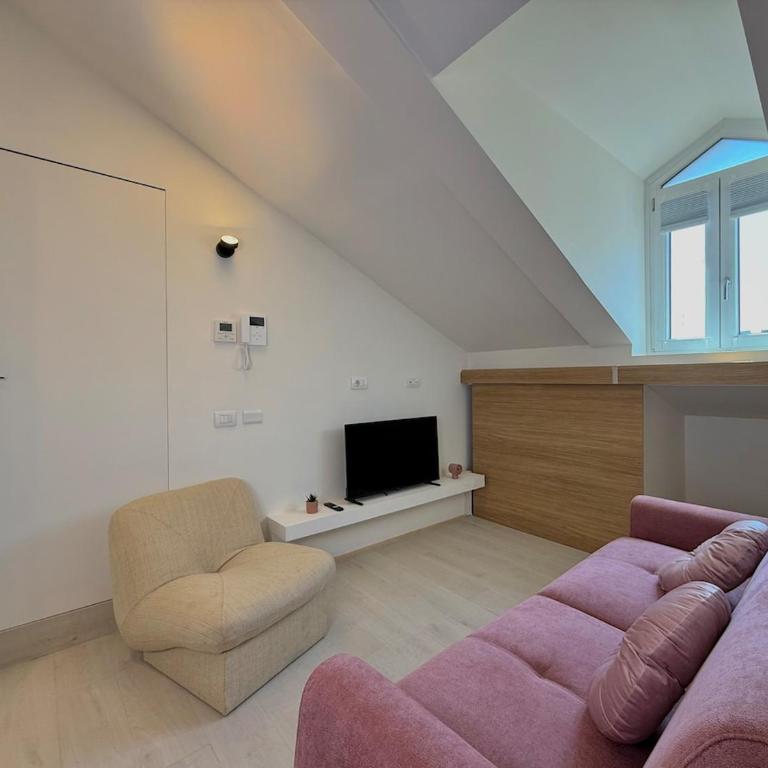 Porta Venezia Three Bedroom Loft - Appartamento Premium con 3 Camere da Letto e Balcone - 5