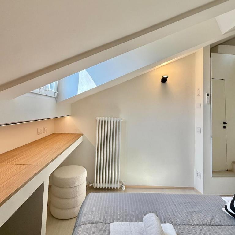 Porta Venezia Three Bedroom Loft - Appartamento Premium con 3 Camere da Letto e Balcone - 23