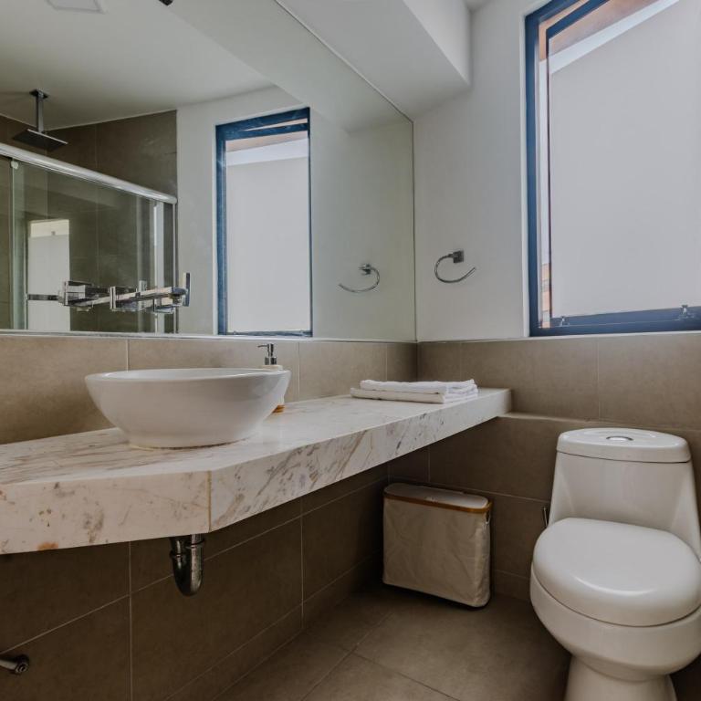 Modern apartment in Miraflores near Larcomar - Vacation Home - 15
