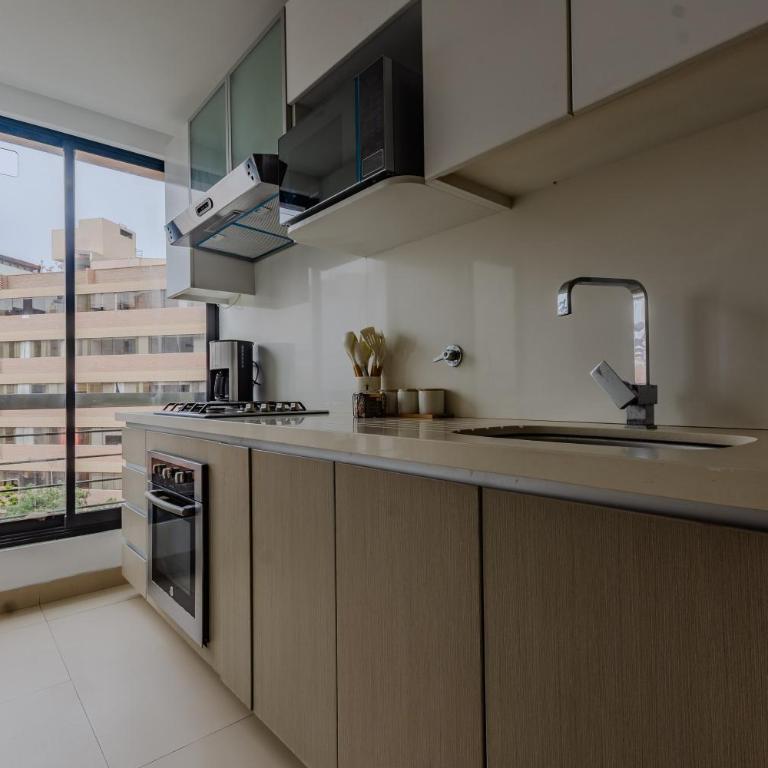 Modern apartment in Miraflores near Larcomar - Vacation Home - 20