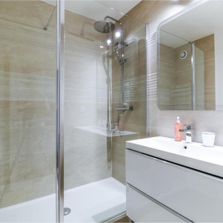 Perfect Appart Living-Staying in Paris - Sun & Eiffel Tower - Appartement 1 Chambre - 9