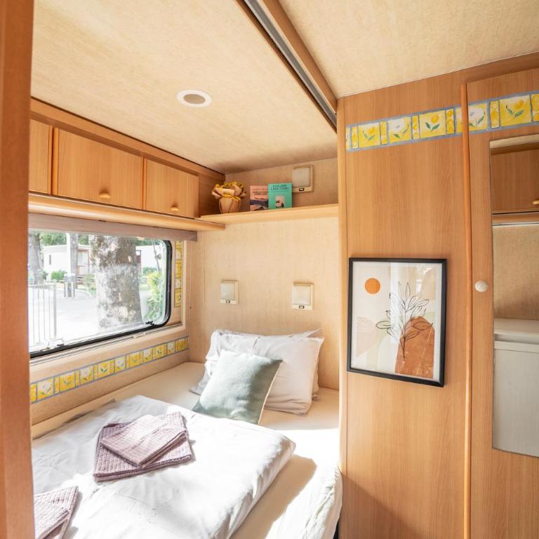 Camping Italia 90 Caravans - Roulotte - 4