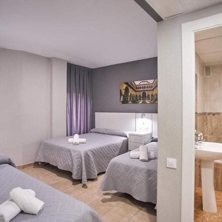 Apartamentos Resitur - Habitación Familiar (2 adultos y 2 niños) - 11