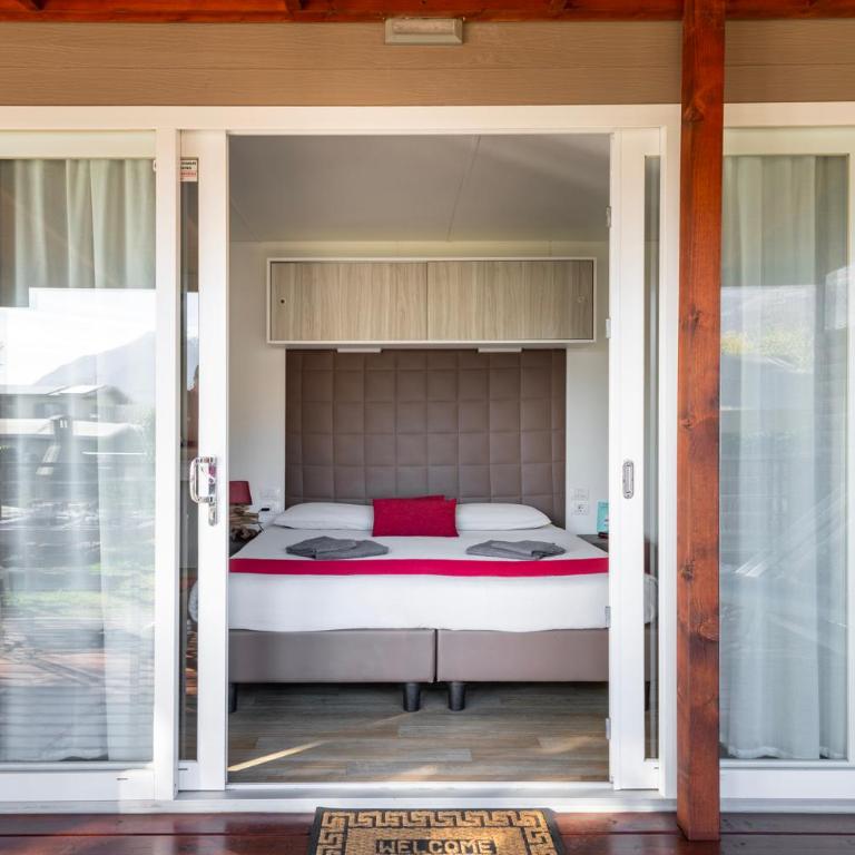 Glamping Italia 90 Mobilhomes & Lodges - Bungalow Deluxe - 6