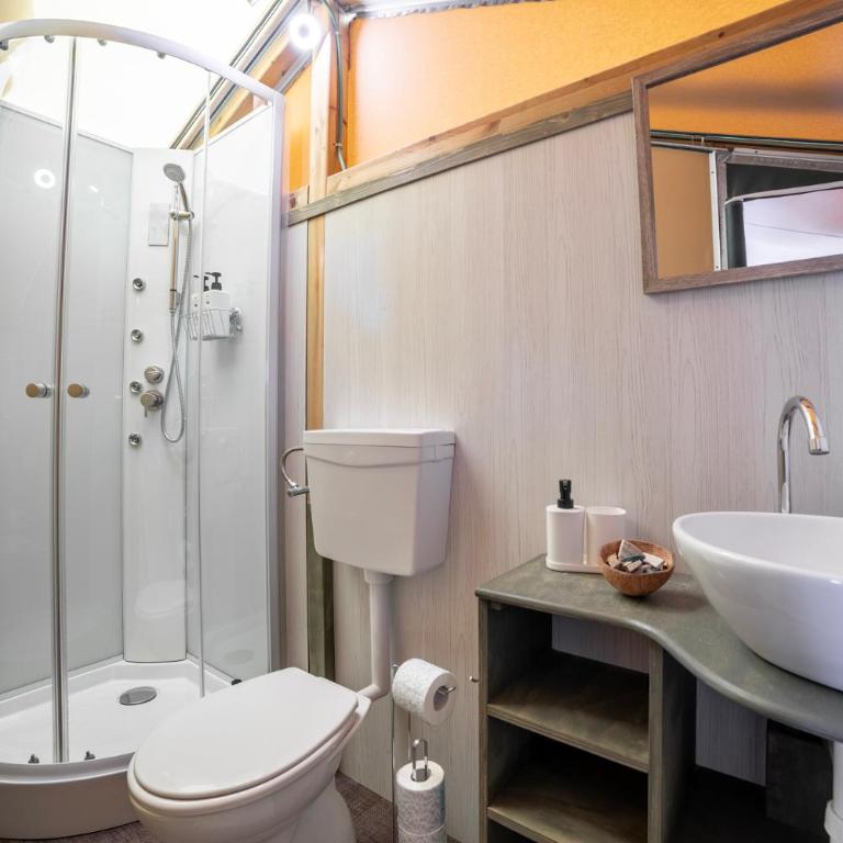 Glamping Italia 90 Mobilhomes & Lodges - Chalet Superior - 15