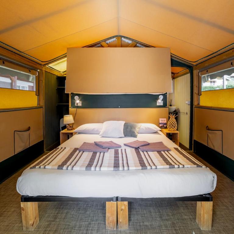 Glamping Italia 90 Mobilhomes & Lodges - Chalet Superior - 9
