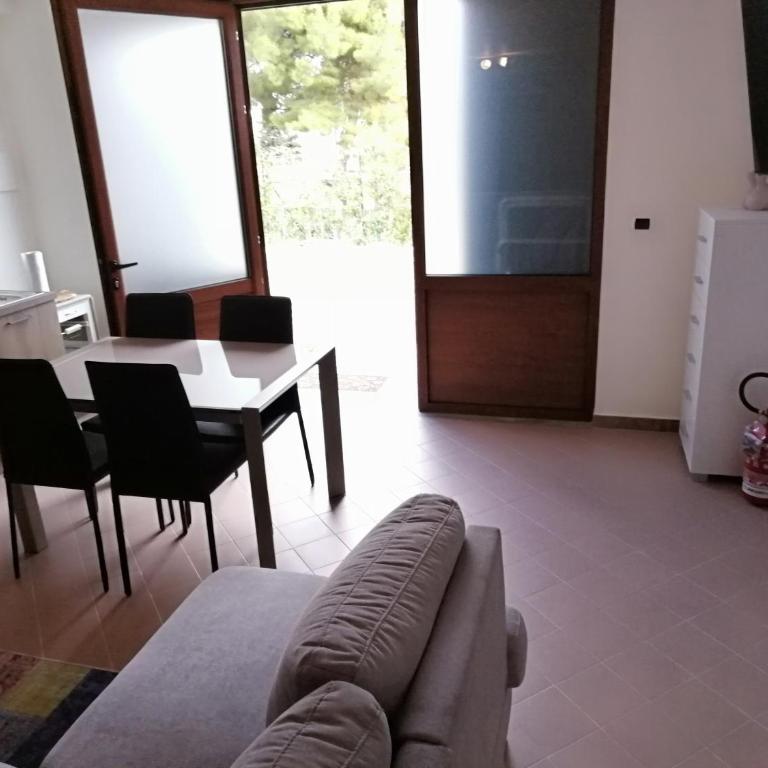 Villetta da Amare - Appartamento con 2 Camere da Letto - 8