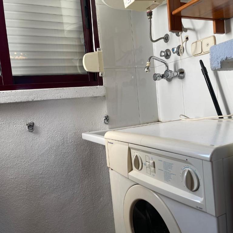 Apartamentos Marblau Rioja II, 5º - Julio y Agosto SOLO FAMILIAS - Three-Bedroom Apartment - 15