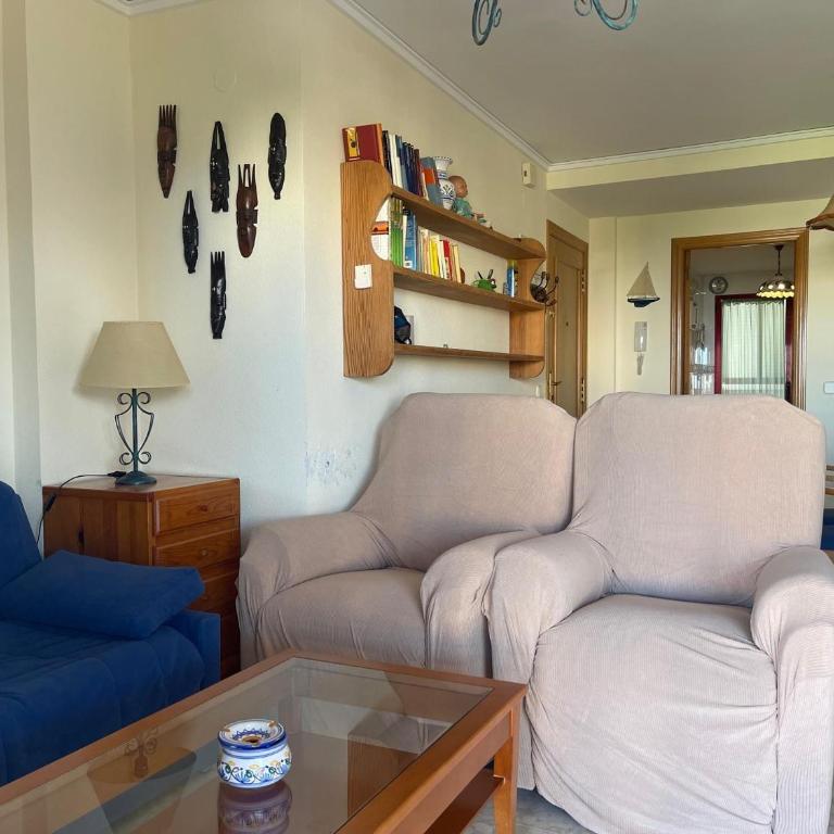 Apartamentos Marblau Rioja II, 5º - Julio y Agosto SOLO FAMILIAS - Three-Bedroom Apartment - 11