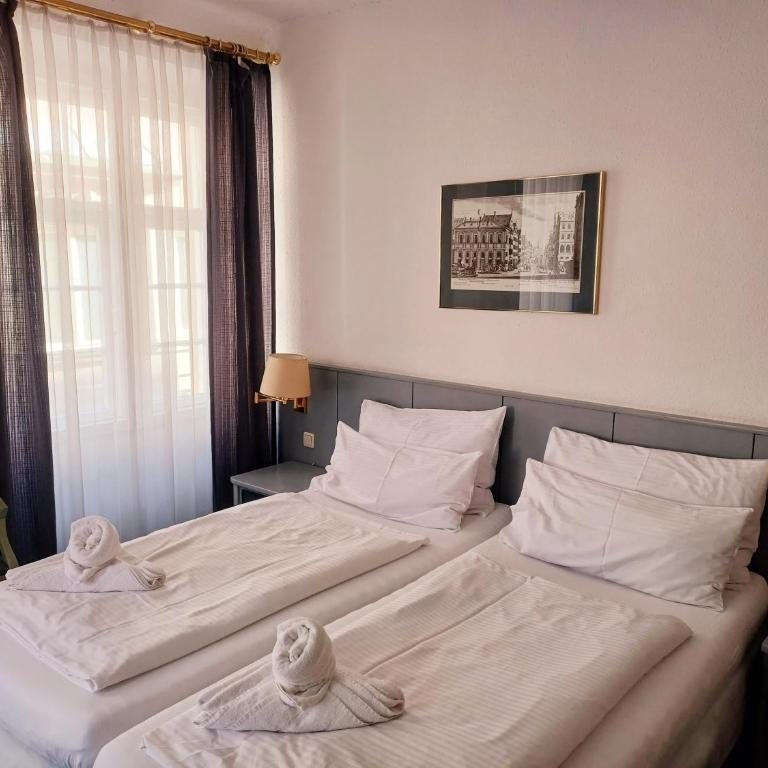 Altstadthotel Augsburg - Doppelzimmer - 4