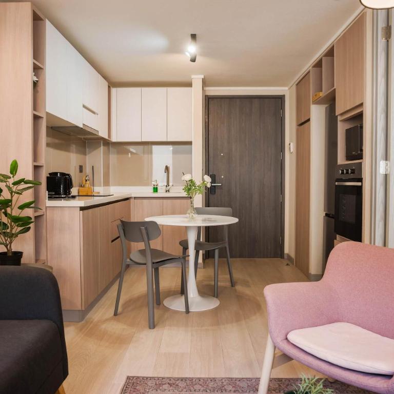 Elegant Downtown Santiago apartment for 2 - Apartment - 4
