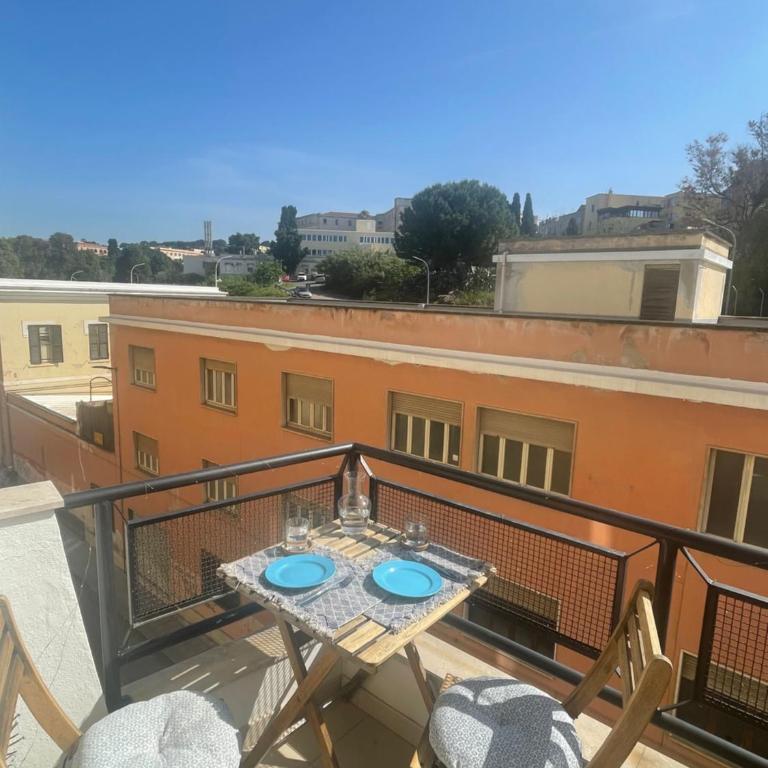 Domus Eura - Locazione Turistica - Double Room with Balcony - 1