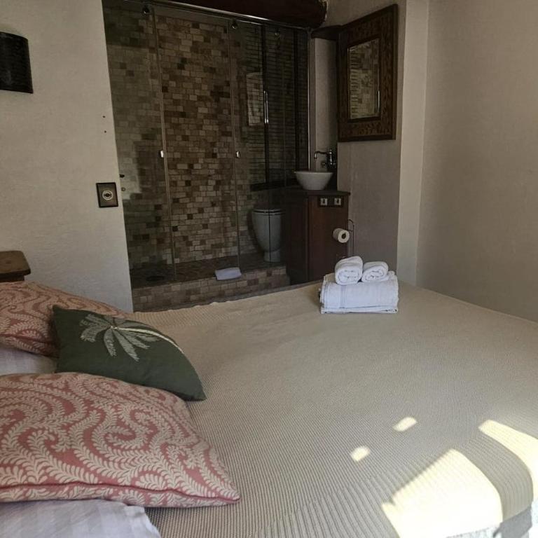 Authentic Old Antibes Duplex with Seaview Terrace - Apartment mit 3 Schlafzimmern - 28