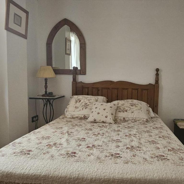 Authentic Old Antibes Duplex with Seaview Terrace - Apartment mit 3 Schlafzimmern - 5