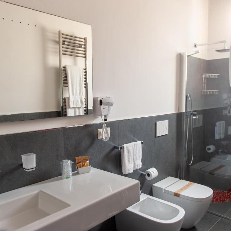 Bhagya x AP Apartment - Suite King con Vasca Idromassaggio - 16