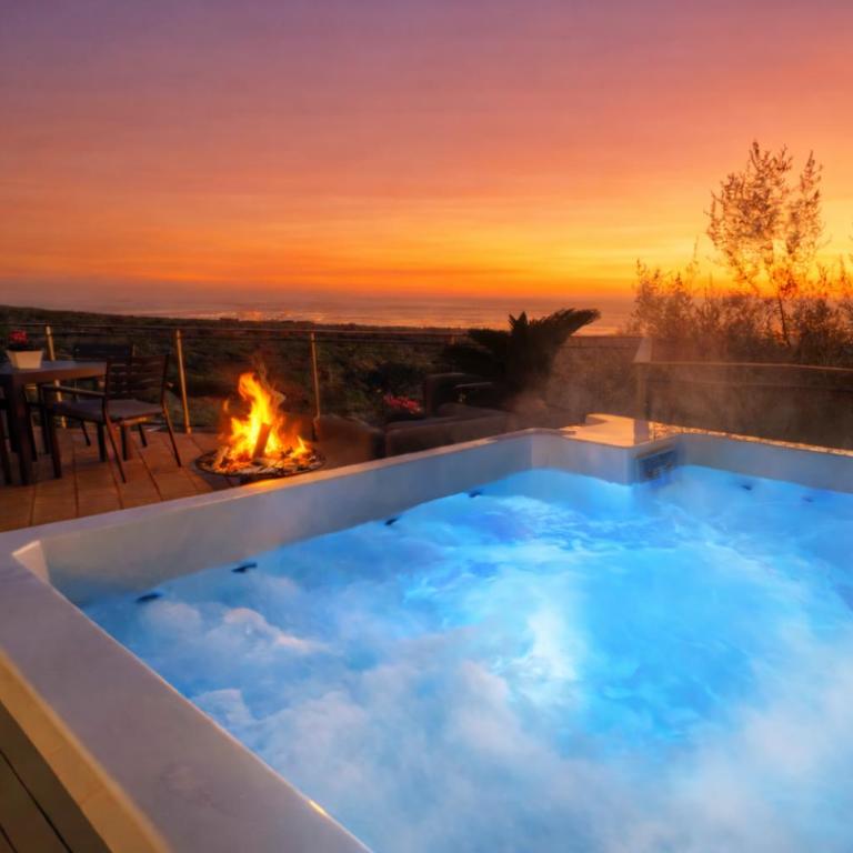 Rahal Etna Luxury Retreat- Private Heated Jacuzzi 98F & Infinity Pool - Appartamento con 2 Camere da Letto e Piscina in Comune - 2