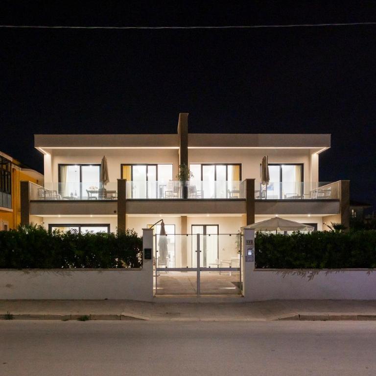 Villa Sun Luxury Apartments Sea View - Casa con 2 Camere da Letto - 7