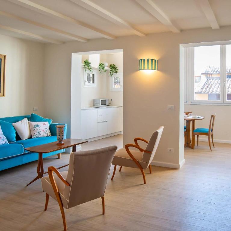 Santi Apostoli Attico - One-Bedroom Apartment - 1